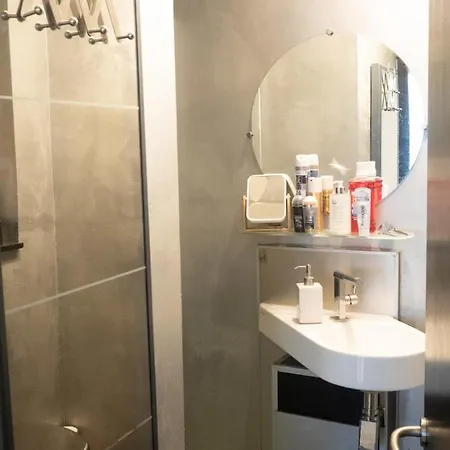 Beautiful Charming And Cosy Apt Near Republique アパート パリ